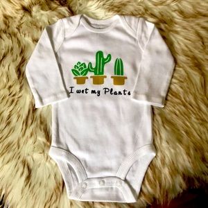 Carter’s “I wet my plants “ size 3